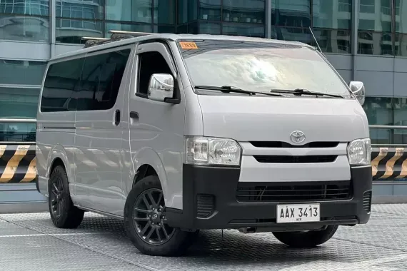 Toyota Hiace Commuter 2014 photo 4