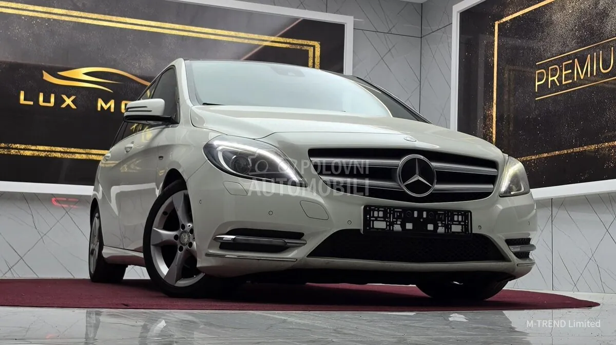 Mercedes-Benz B 200