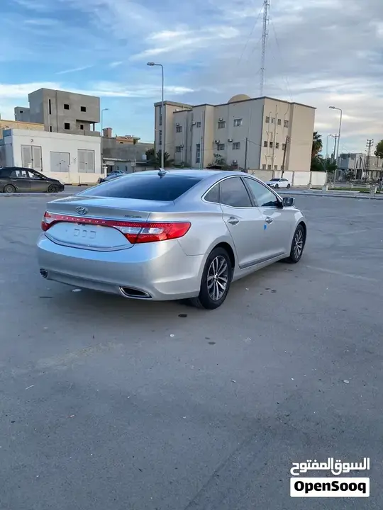 Hyundai Grandeur 2012 photo 4