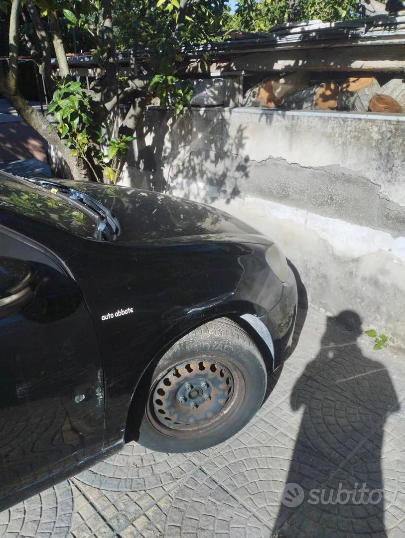 Volkswagen Golf 2010 photo 5