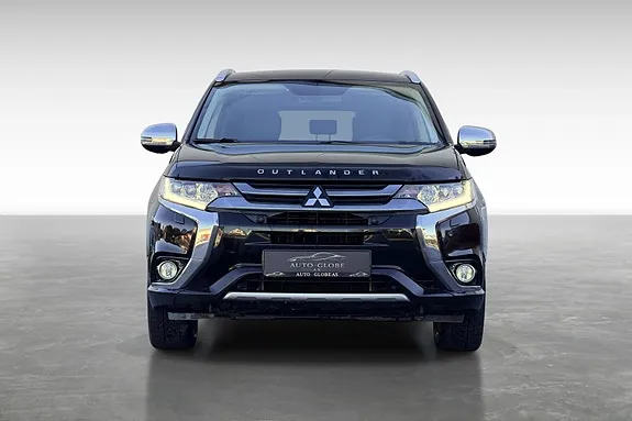 Mitsubishi Outlander 2016 photo 2