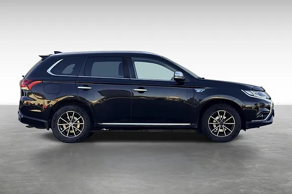 Mitsubishi Outlander 2016 photo 3