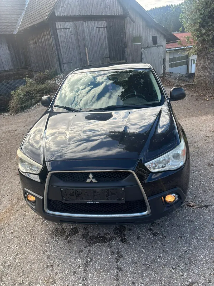 Mitsubishi Asx 2010 photo 2