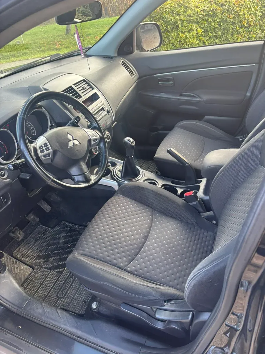 Mitsubishi Asx 2010 photo 3