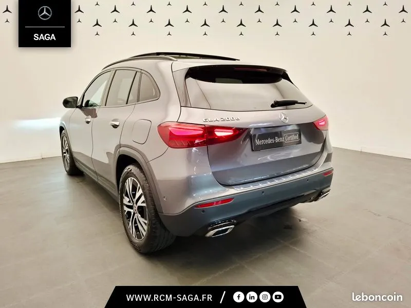 Mercedes-Benz Gla 2023 photo 3