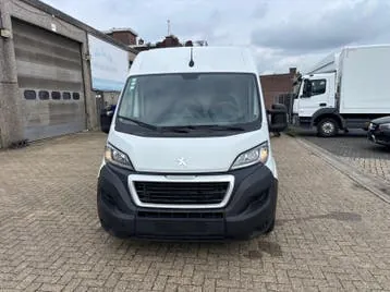 Peugeot Boxer 2022 photo 2
