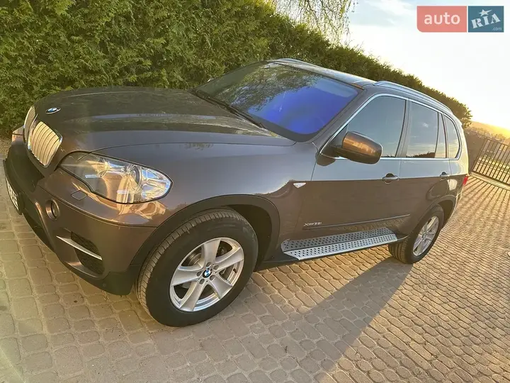 BMW X5 2012 photo 4