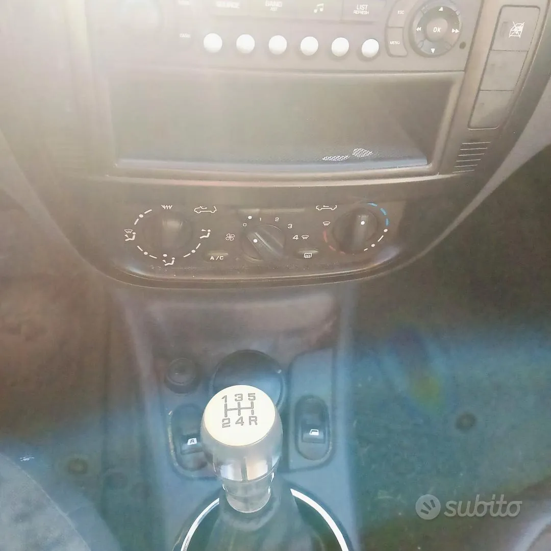 Citroen C3 2010 photo 4