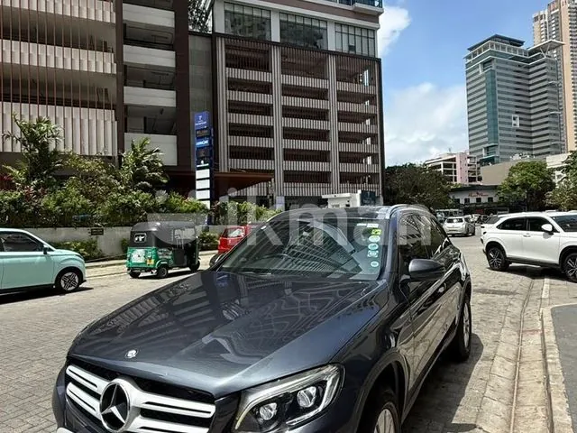 Mercedes-Benz Glc 250 2016 photo 3