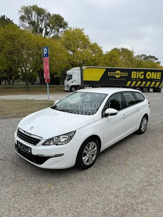 Peugeot 308 2015 photo 4