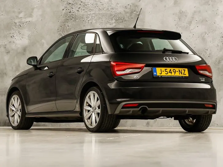 Audi A1 2016 photo 3