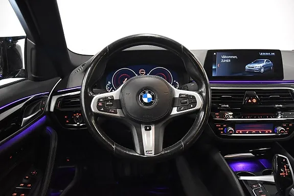 BMW 520D 2019 photo 2
