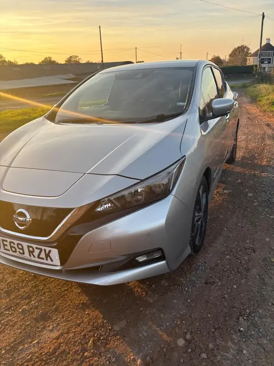 Nissan Leaf 2019 photo 3