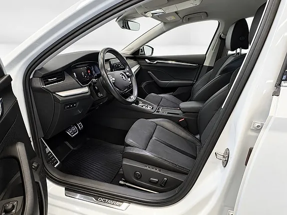 Skoda Octavia Scout 2021 photo 3