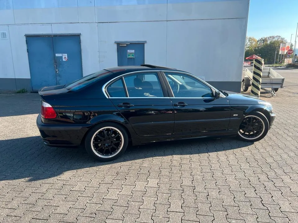 BMW E46 320I