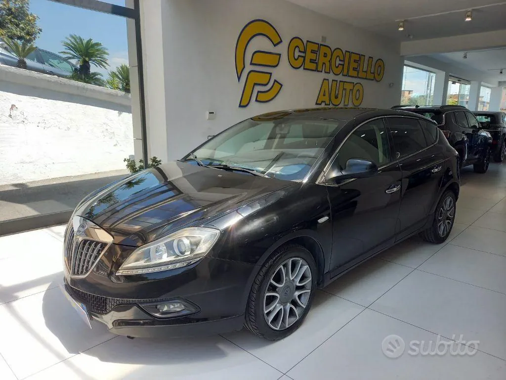 Lancia Delta 2009 photo 2