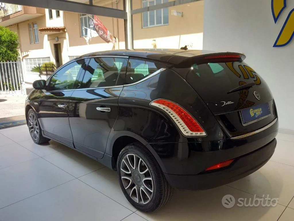 Lancia Delta 2009 photo 4