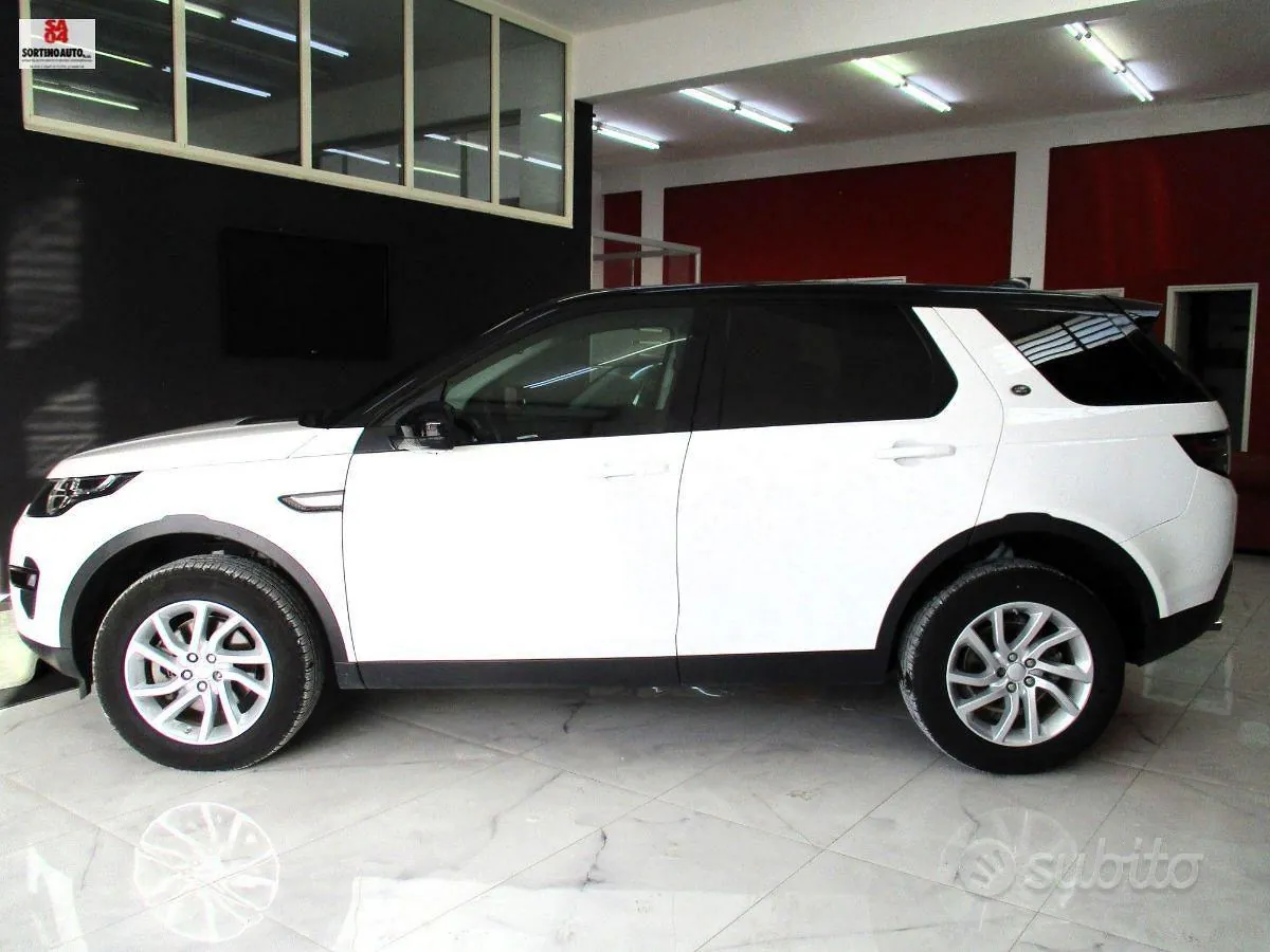 Land Rover Discovery Sport 2019 photo 5