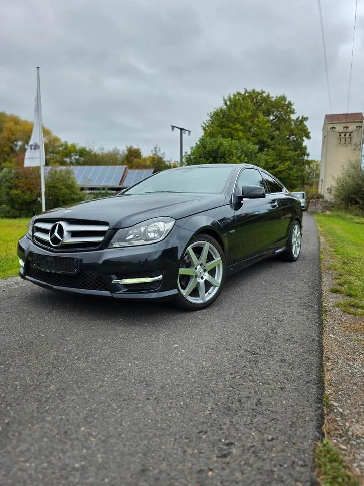 Mercedes-Benz C 250