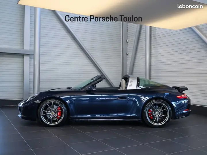 Porsche 911 2016 photo 2