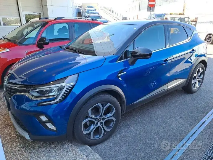 Renault Captur 2023 photo 4