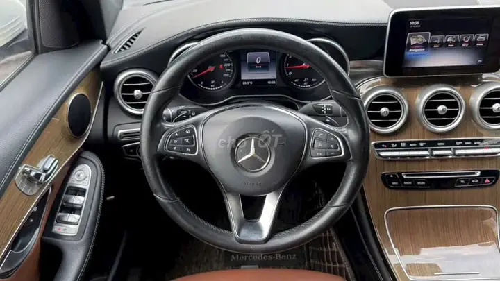 Mercedes-Benz Glc 2017 photo 3