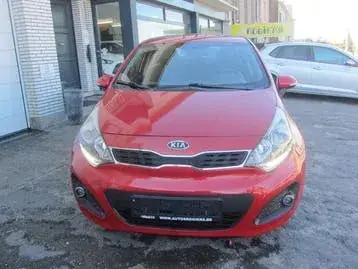 Kia Rio 2012 photo 2