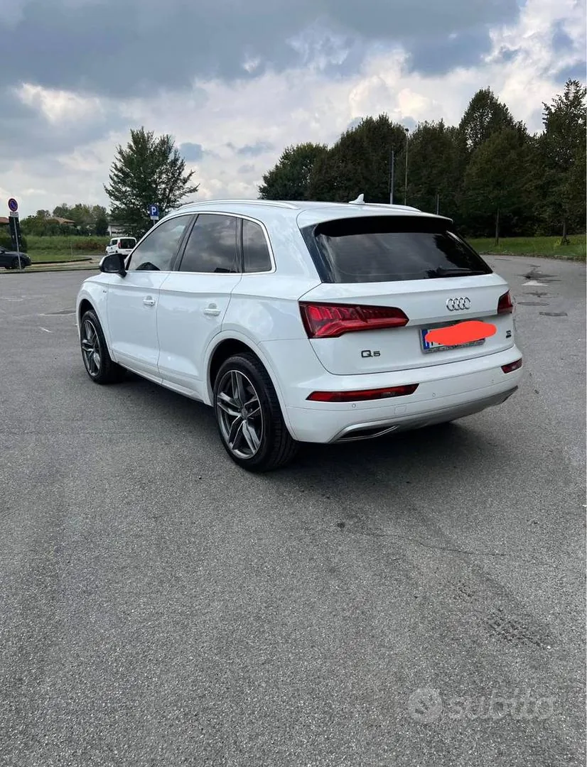 Audi Q5 2017 photo 2