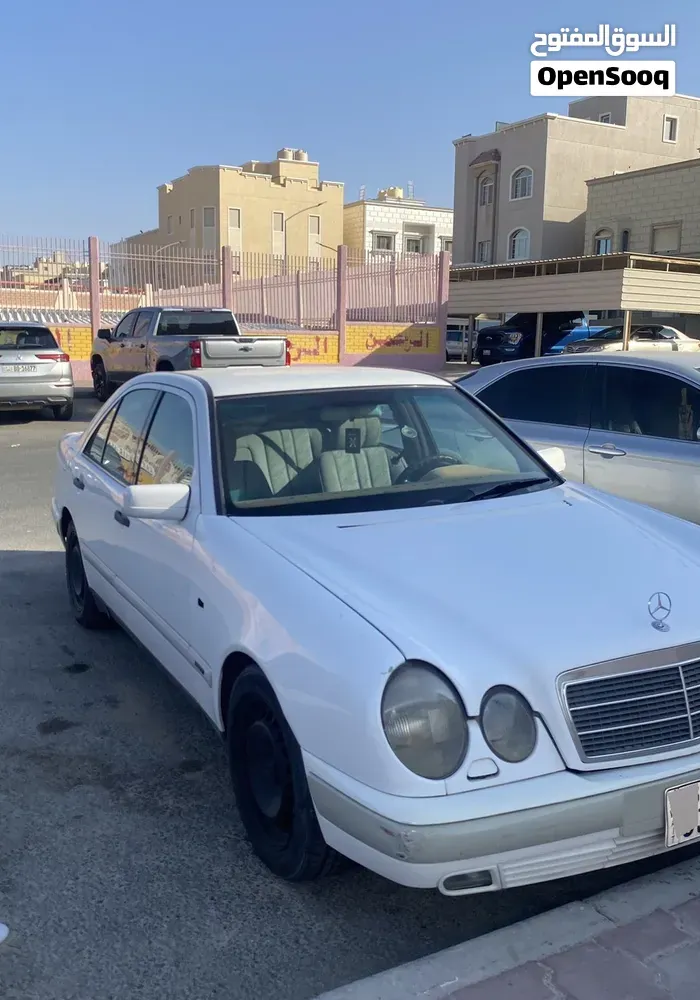 Mercedes-Benz E-Class 1998 photo 3