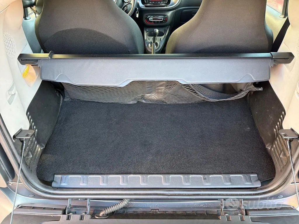 Smart Fortwo 2019 photo 5