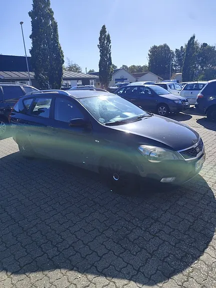 Kia Ceed 2012 photo 5