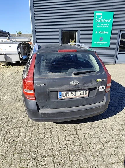 Kia Ceed 2012 photo 3