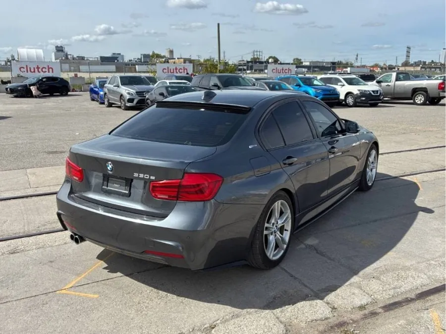 BMW 3 Series 2018 photo 5