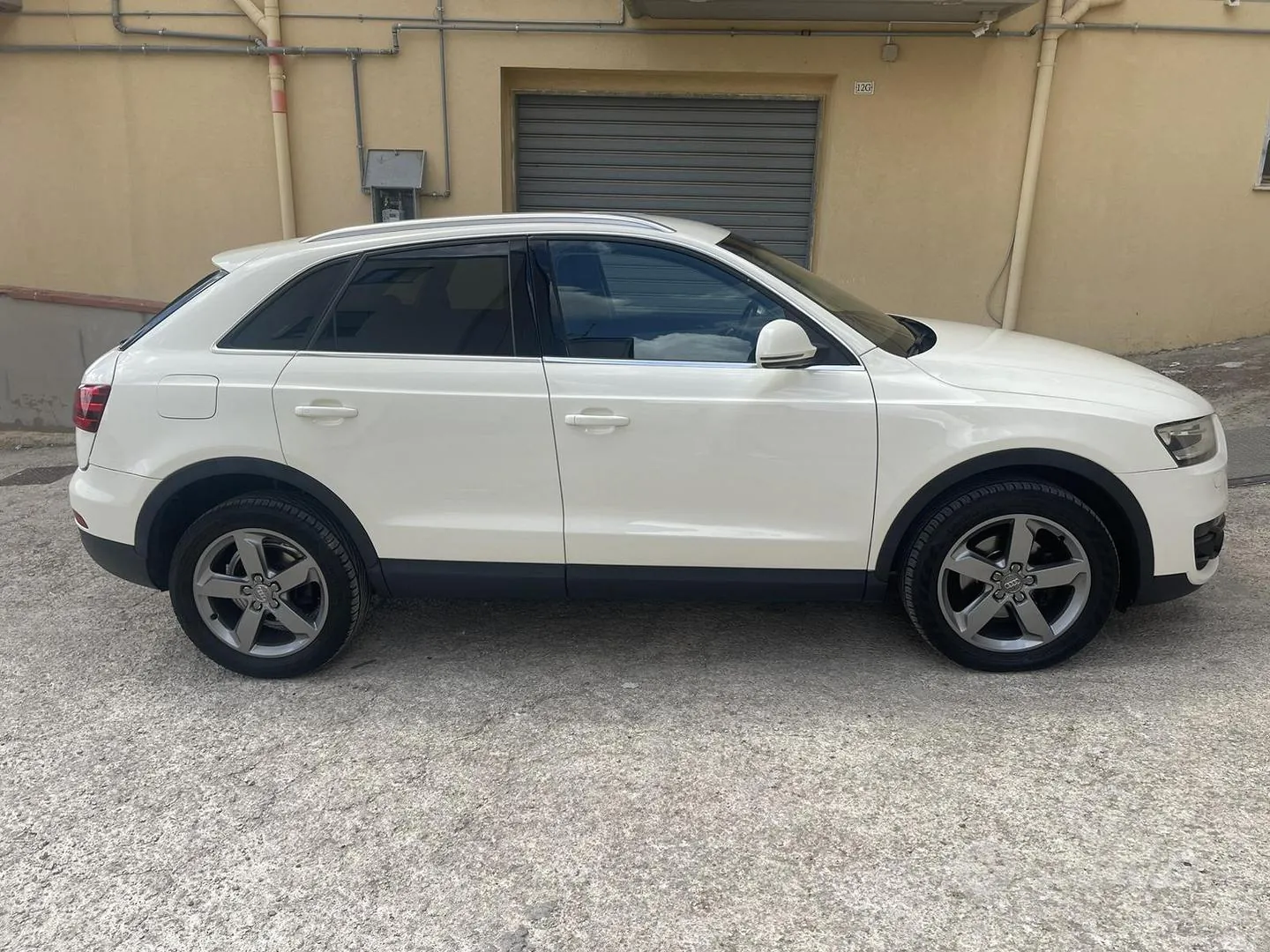 Audi Q3 2012 photo 4