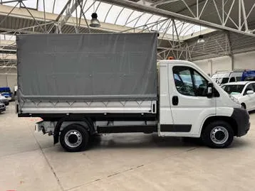 Peugeot Boxer 2011 photo 2