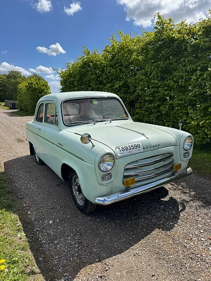Ford Anglia