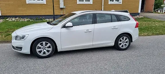 Volvo V60 2014 photo 2