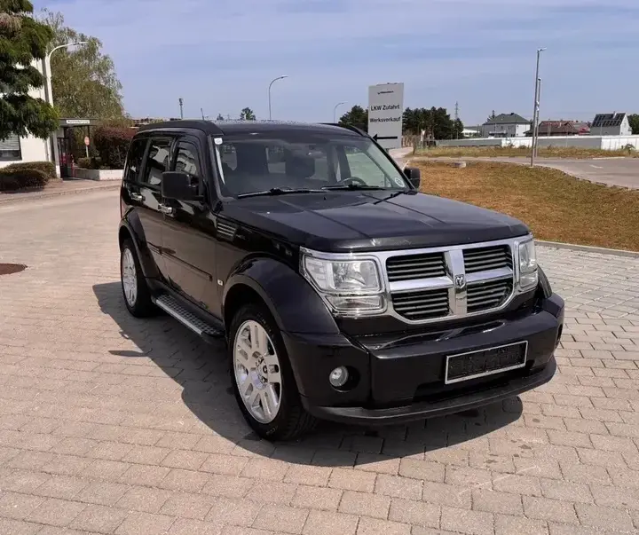 Dodge Nitro 2008 photo 2