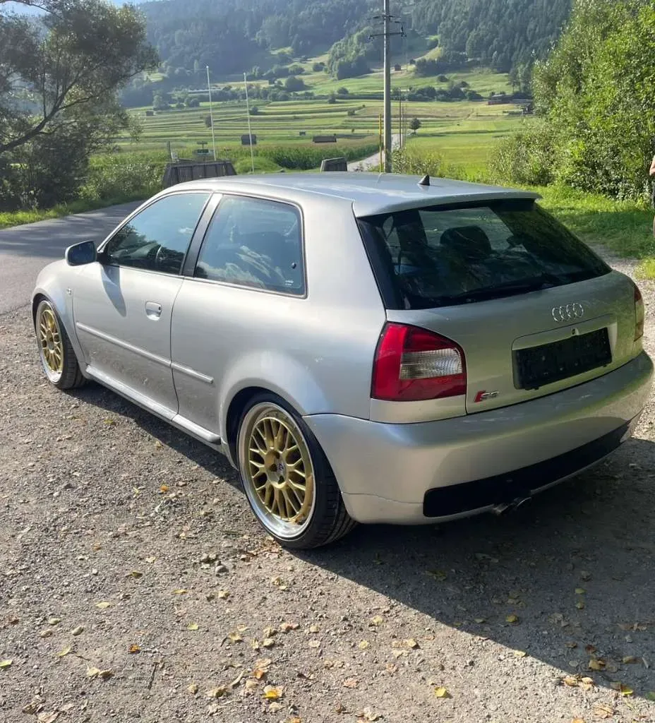 Audi A3 1999 photo 3