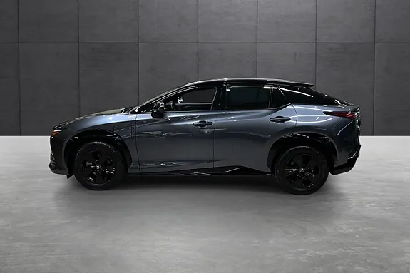 Lexus Rz450E 2024 photo 2