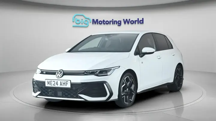 Volkswagen Golf 2024 photo 4