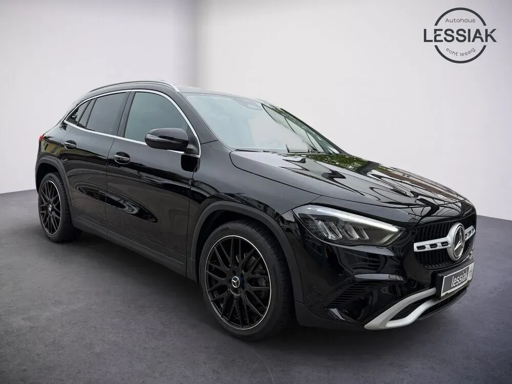 Mercedes-Benz Gla 2024 photo 2