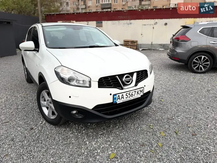 Nissan Qashqai 2011 photo 4