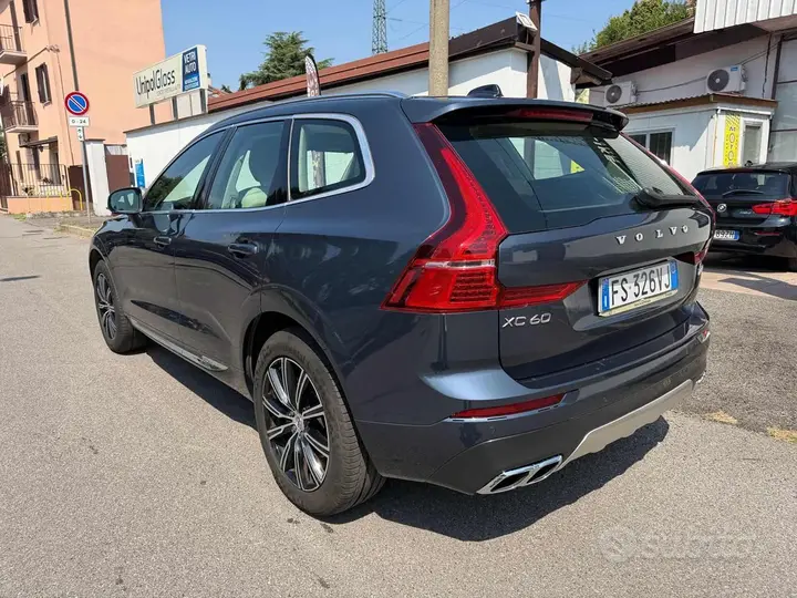 Volvo Xc60 2019 photo 3