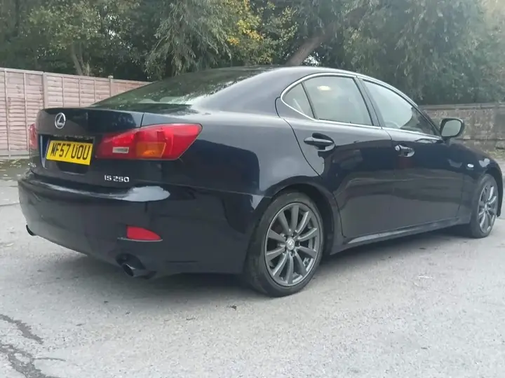 Lexus Is 2007 photo 3
