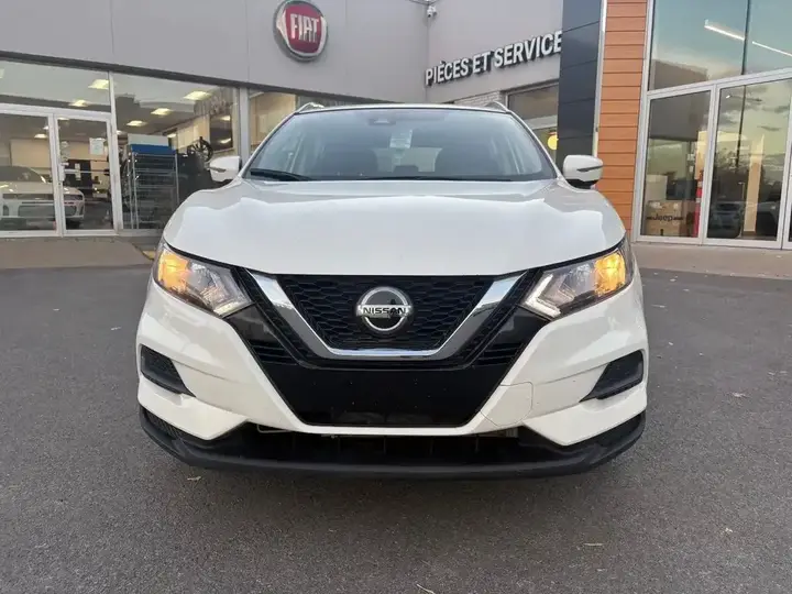 Nissan Rogue 2018 photo 2