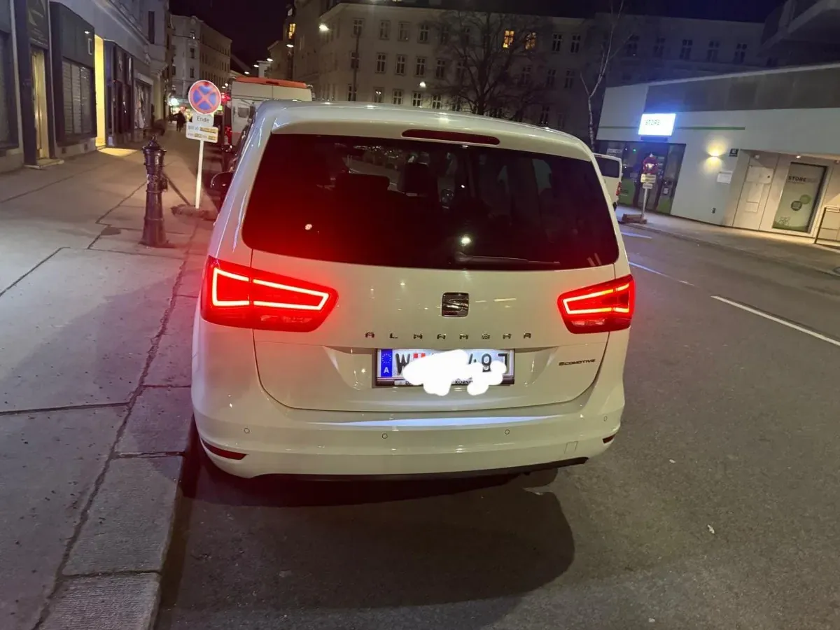 Seat Alhambra 2015 photo 2