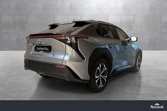 Toyota Bz4X 2023 photo 5