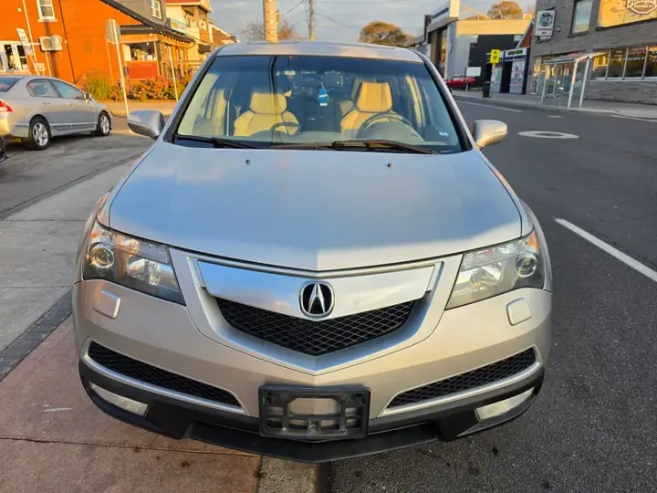 Acura Mdx 2011 photo 2