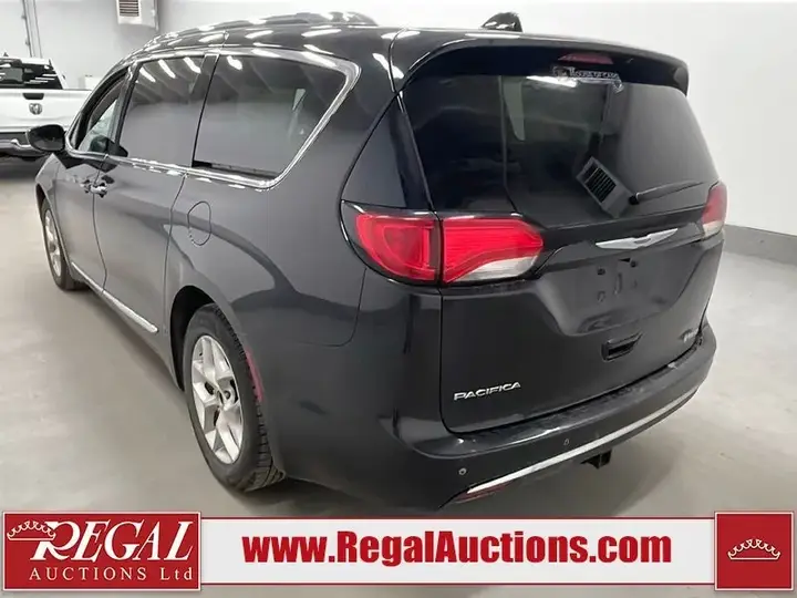 Chrysler Pacifica 2018 photo 4